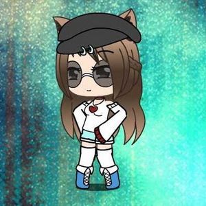 Meet your Posher, Elvira